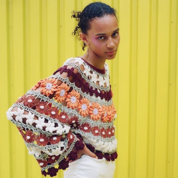 Zara Sweaters - NWT Zara Flower Crochet Knit Sweater Top